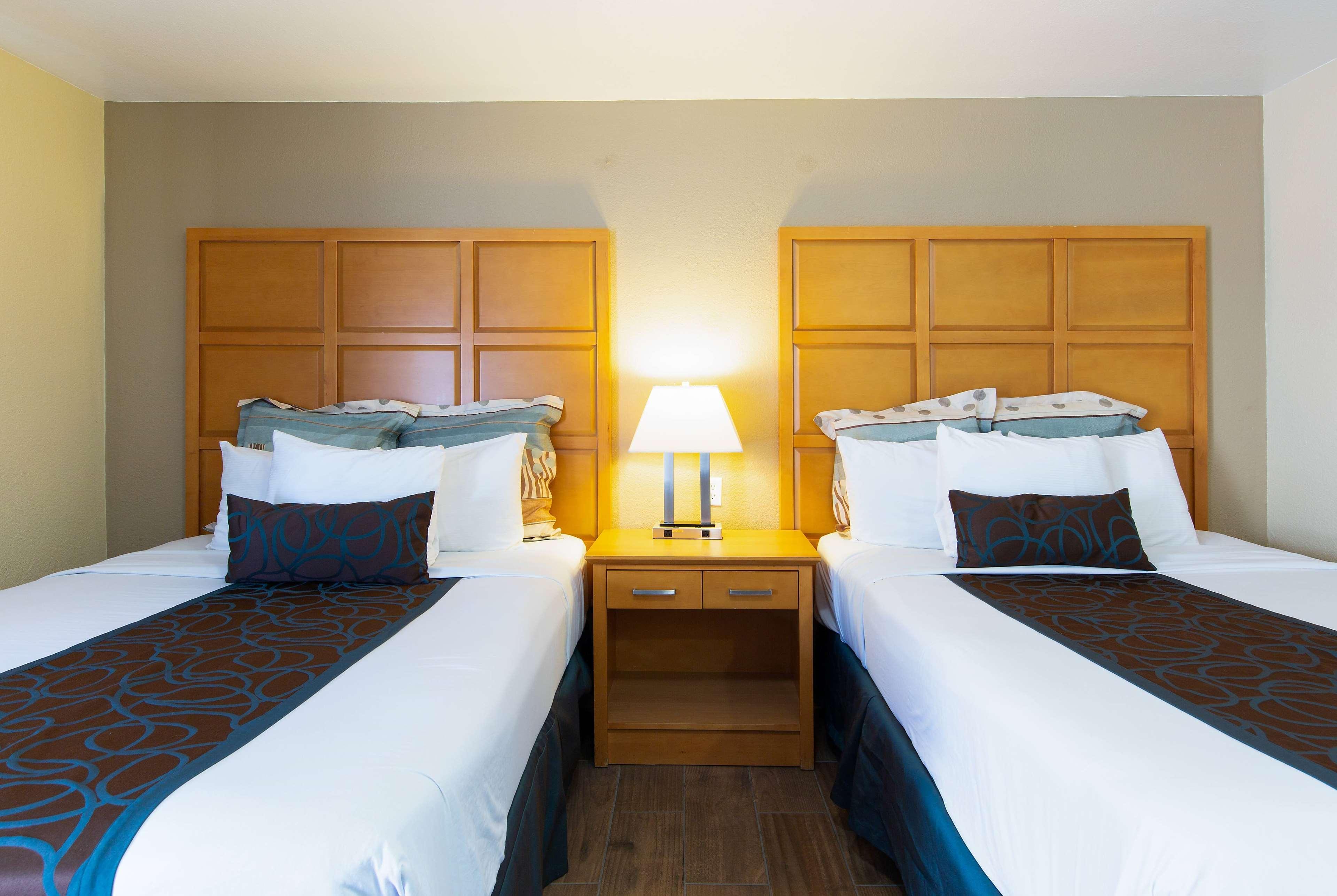 ทราเวลลอดจ์ บาย วินด์แฮม เมอร์เซด โยเซมิตี Hotel ภายนอก รูปภาพ