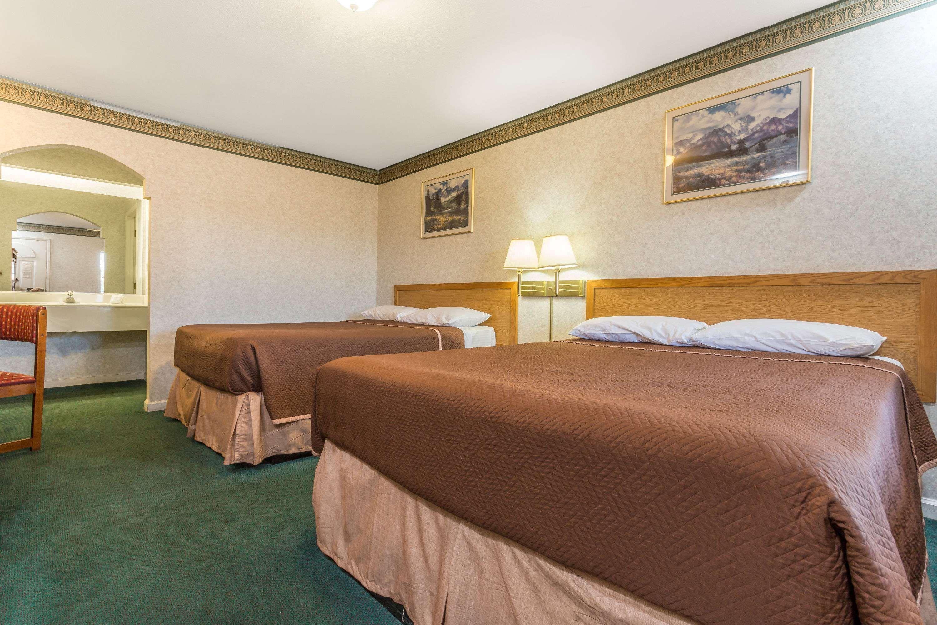 ทราเวลลอดจ์ บาย วินด์แฮม เมอร์เซด โยเซมิตี Hotel ภายนอก รูปภาพ